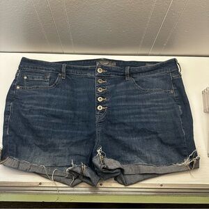 Torrid Button Fly Dark Blue Jean Shorts Distressed Hem size 20 plus size
